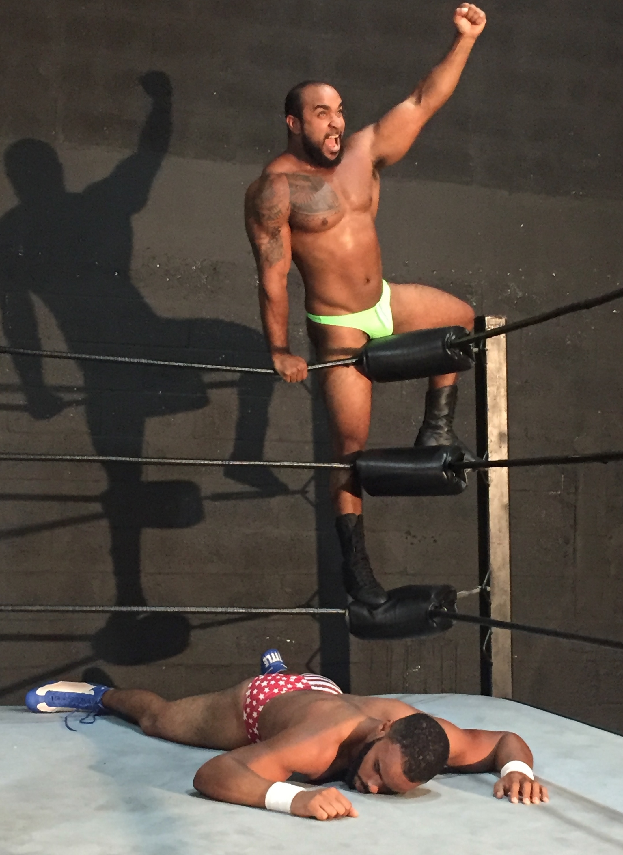 Nick Flex vs Chris Cannon